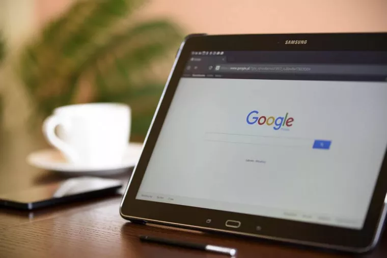 Prestataire pour créer une fiche établissement sur Google avec des vidéos explicatives, Rennes, A2L Webconception